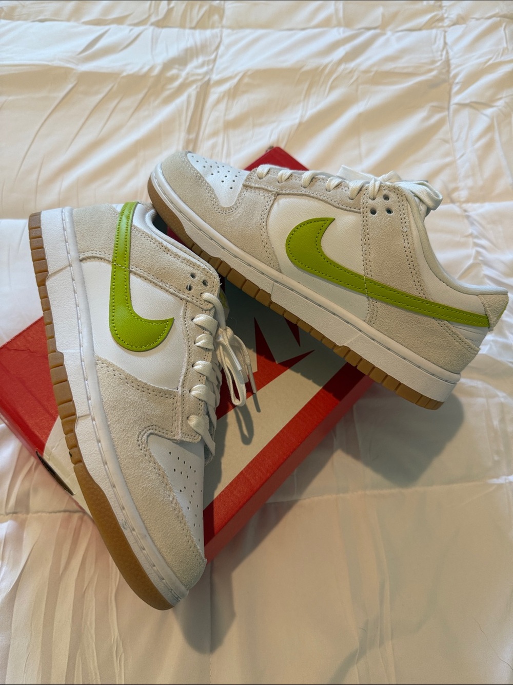 Nike Dunk Bright Cactus - VGUC Size 8.5 Womens